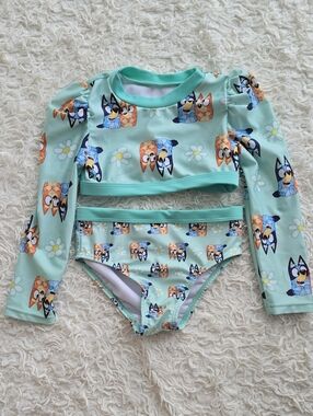Bluey Mint Long-Sleeve Two-Piece Swim Set with Character Print